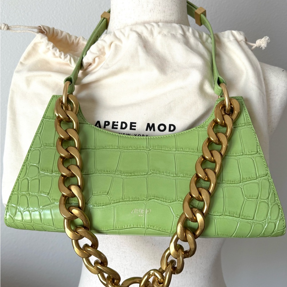 Apede Mod Lime Croc-Embossed Shoulder Bag with Gold Chain